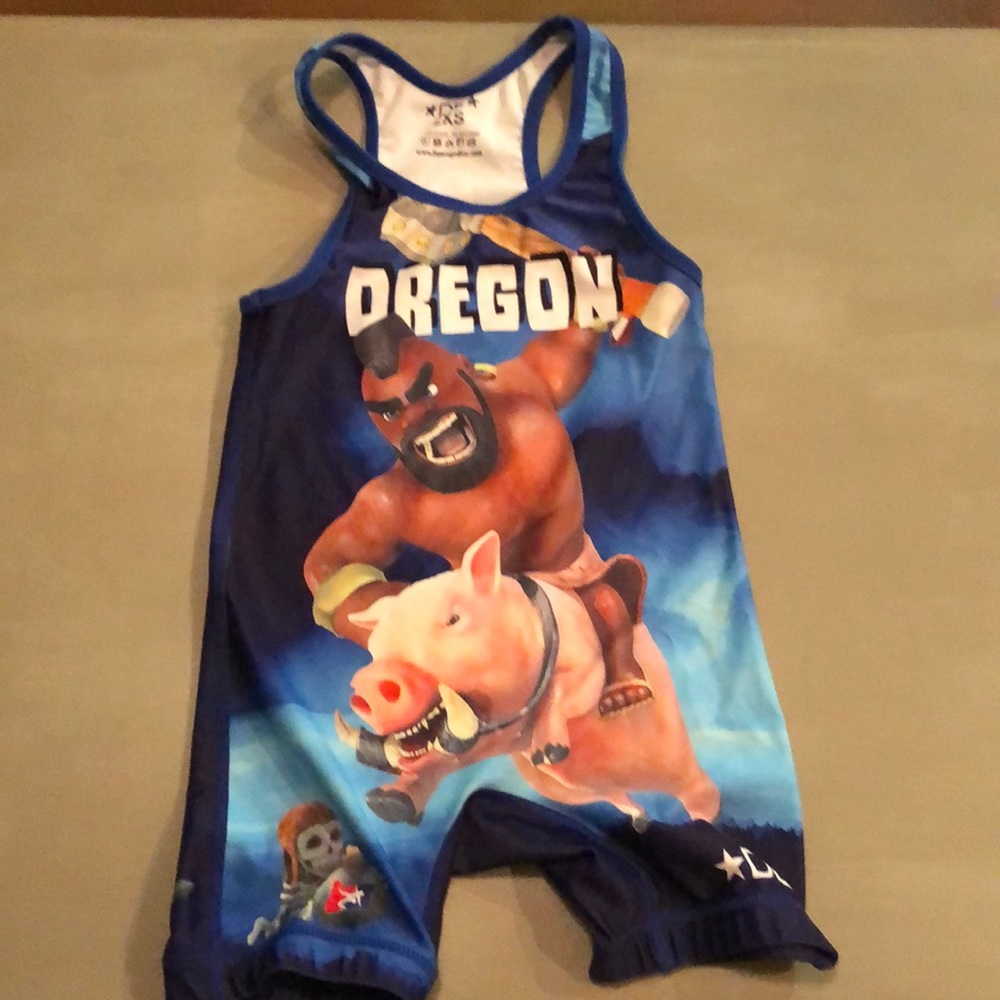 Wrestling singlet (Damaged ear)